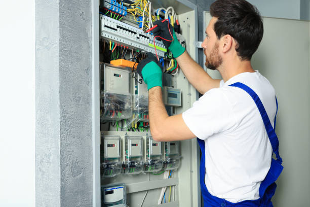 Best Emergency Electrician Near Me  in Solana, FL